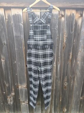 Hot Topic Black & White Plaid Overalls